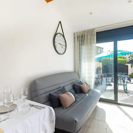 L'oree De Boulouris By Interhome Saint-Raphaël